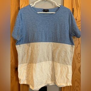 Nursing Queen Blue and White Short Sleeve Nursing Tee